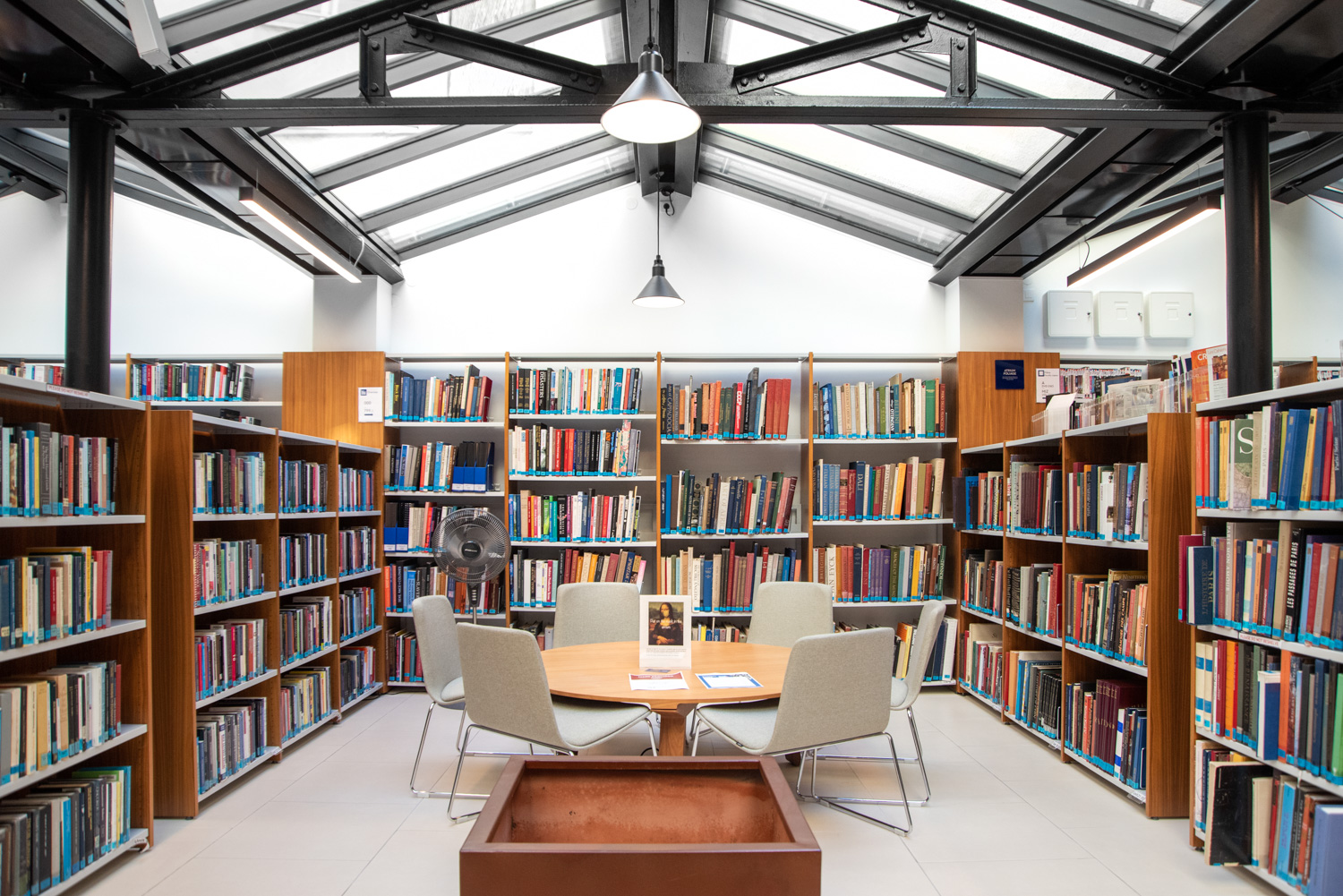 American University of Paris, Frankrike