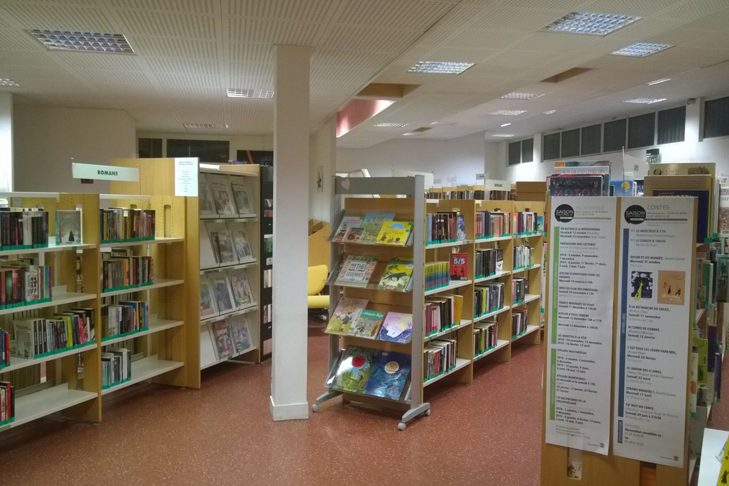 Före renovering – stram, mörk layout